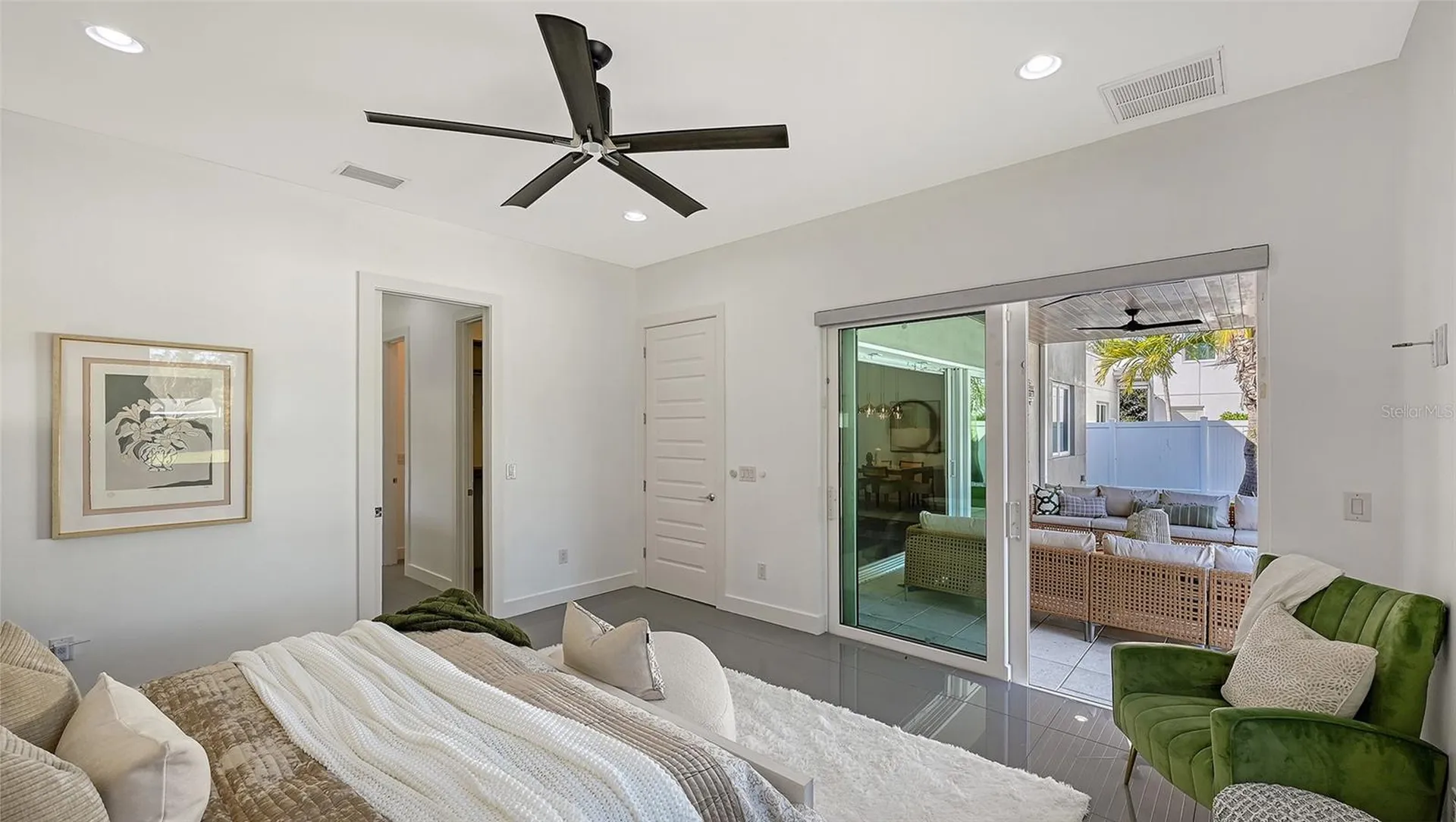 2215 Datura Street Sarasota FL 34239