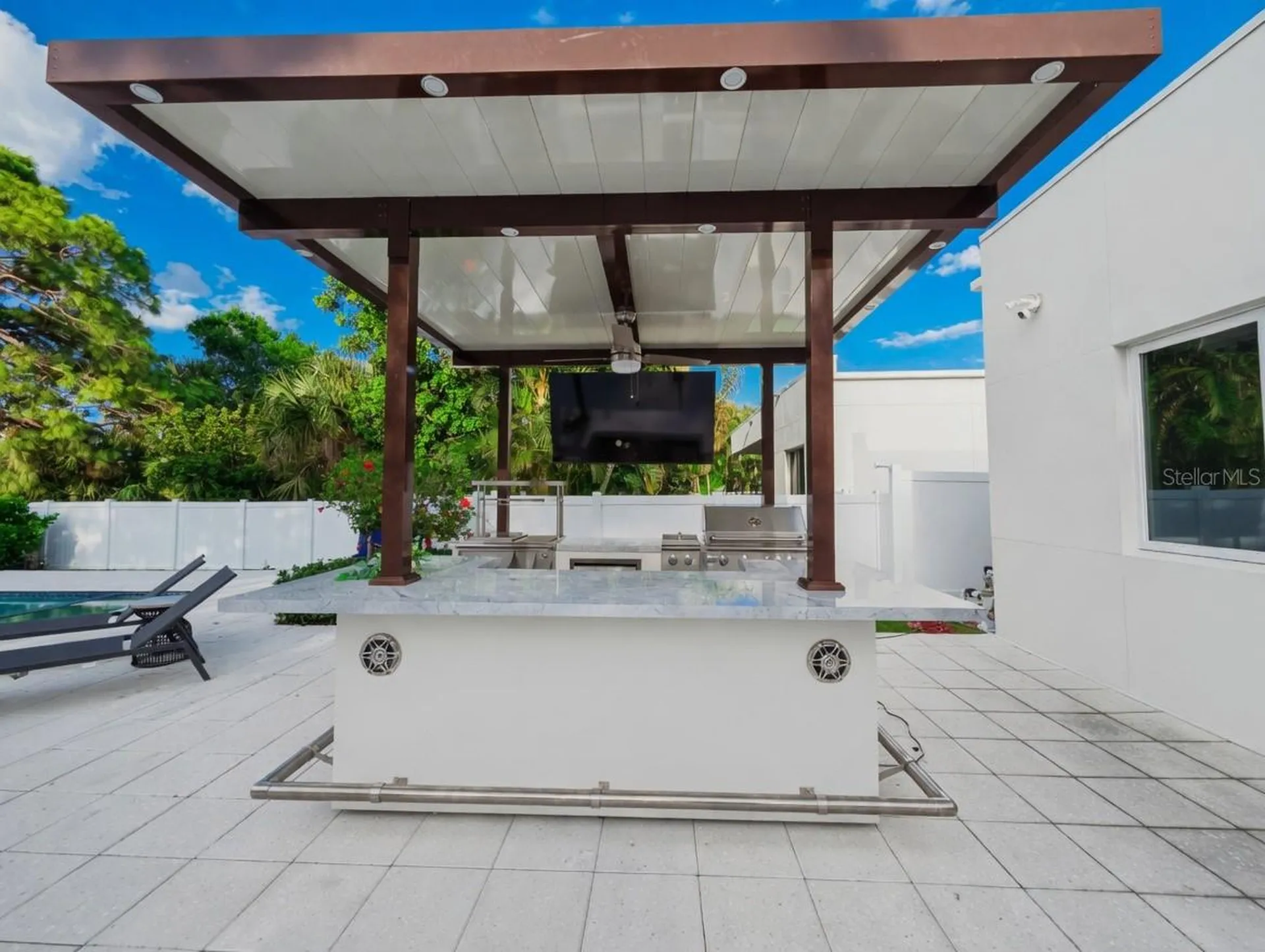 2215 Datura Street Sarasota FL 34239