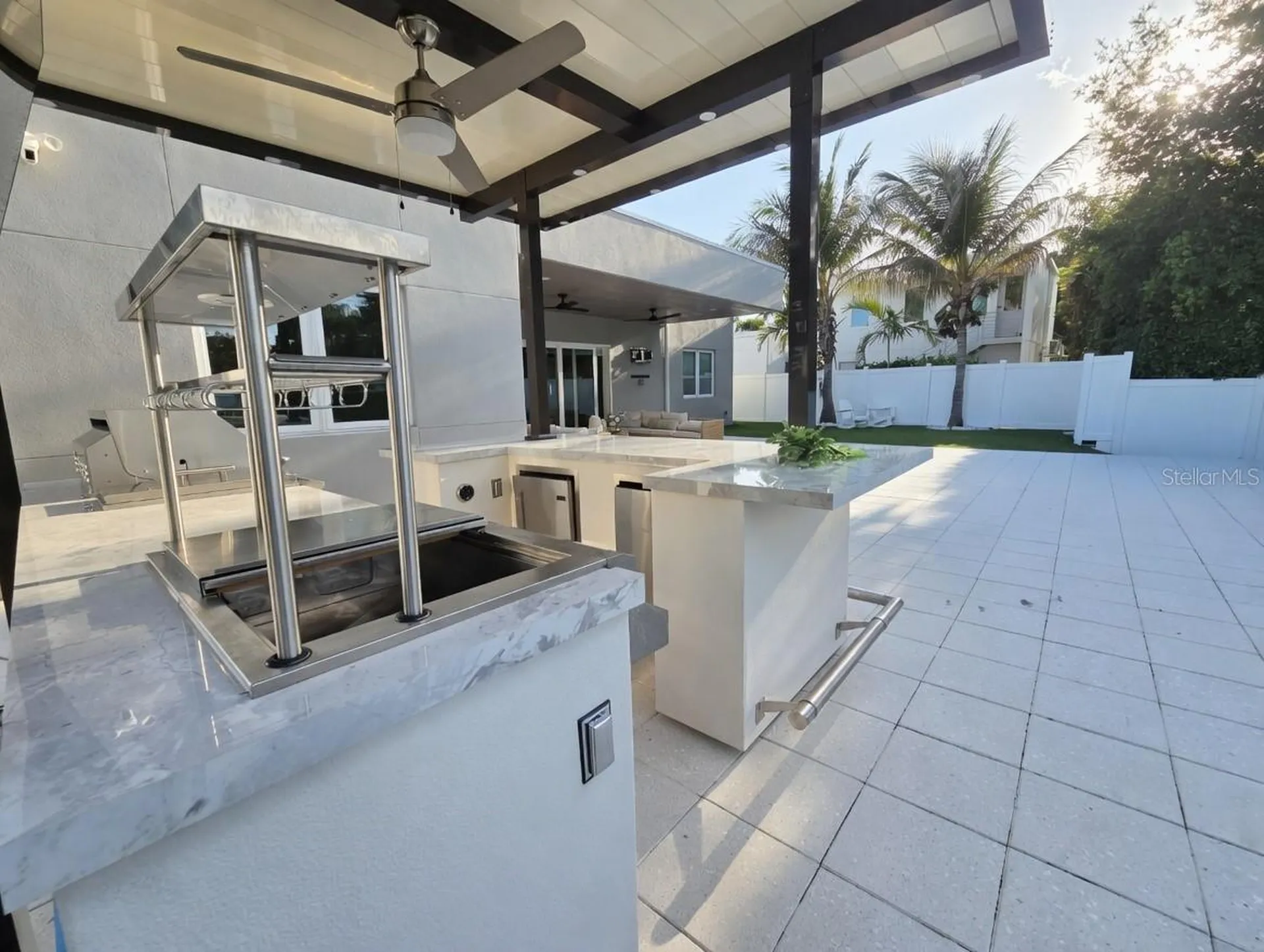 2215 Datura Street Sarasota FL 34239
