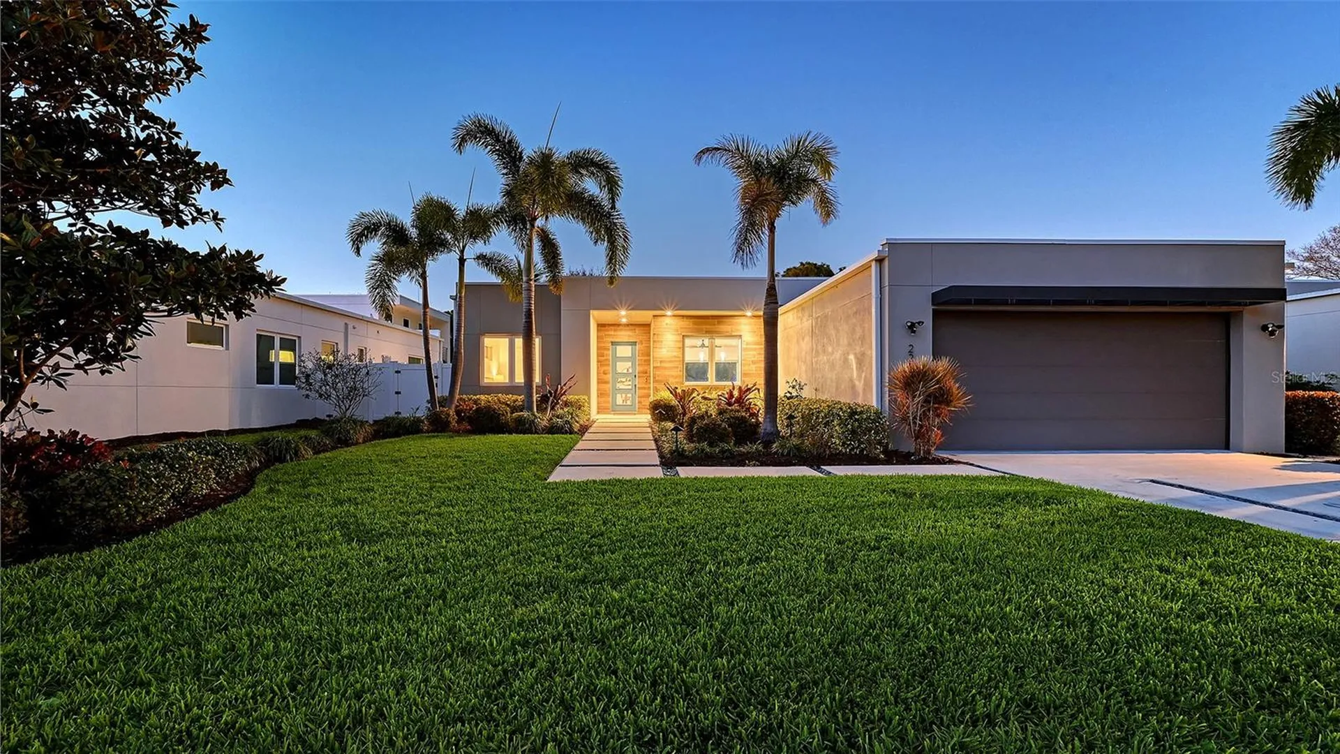 2215 Datura Street Sarasota FL 34239