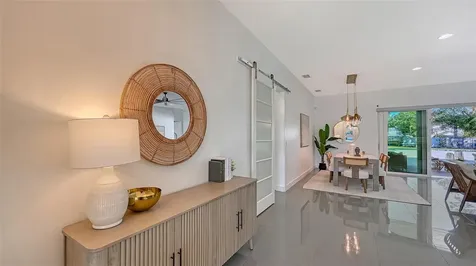 2215 Datura Street Sarasota FL 34239