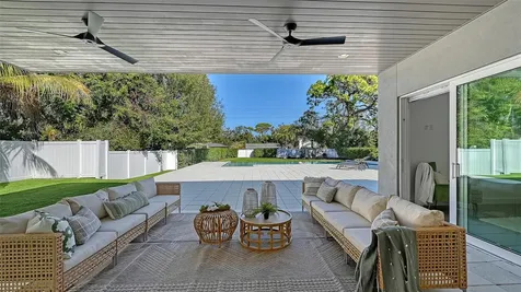 2215 Datura Street Sarasota FL 34239