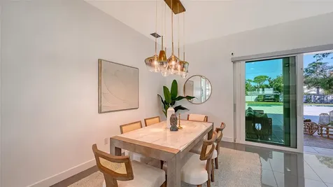 2215 Datura Street Sarasota FL 34239
