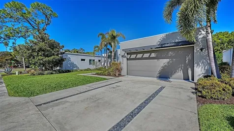 2215 Datura Street Sarasota FL 34239