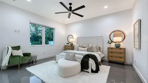 2215 Datura Street Sarasota FL 34239