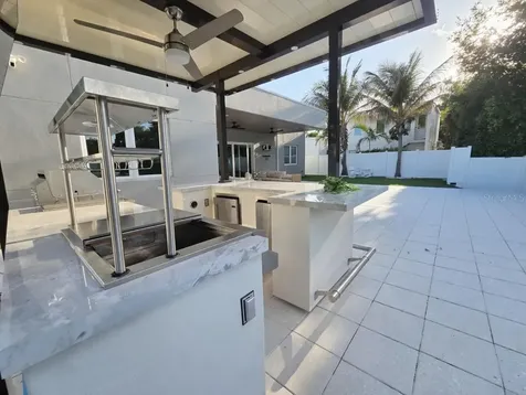 2215 Datura Street Sarasota FL 34239