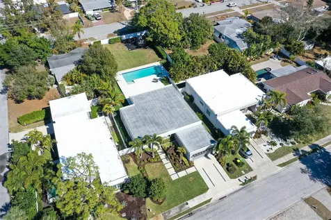 2215 Datura Street Sarasota FL 34239