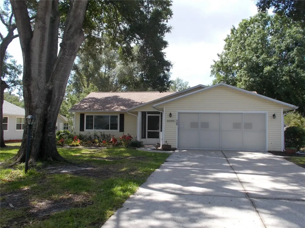2108 Greenlaw Court Leesburg FL 34788