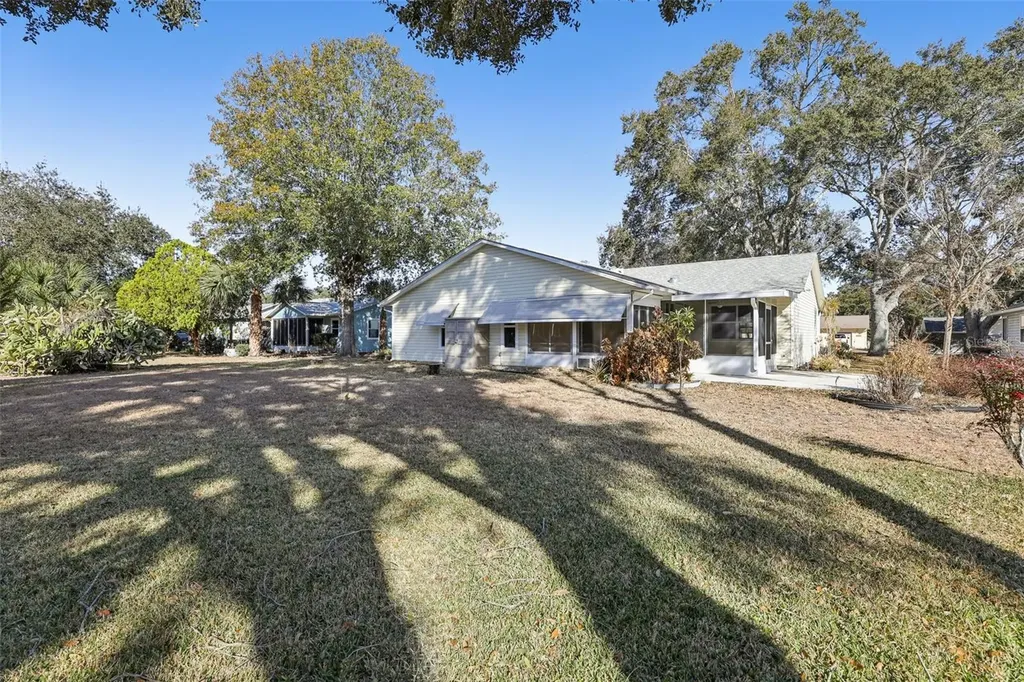 2108 Greenlaw Court Leesburg FL 34788