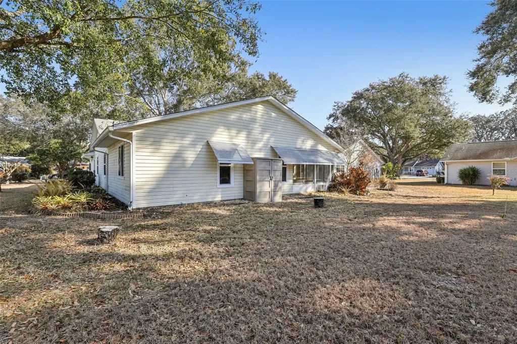 2108 Greenlaw Court Leesburg FL 34788