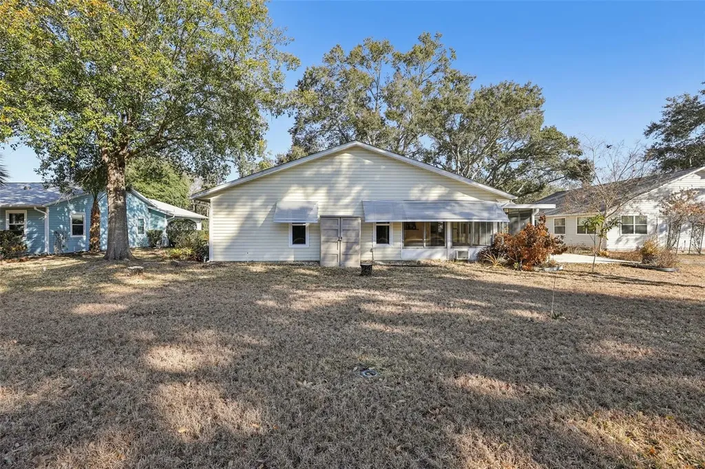 2108 Greenlaw Court Leesburg FL 34788