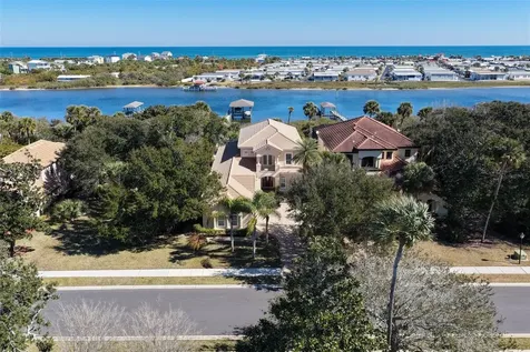 11 S Riverwalk Drive Palm Coast FL 32137