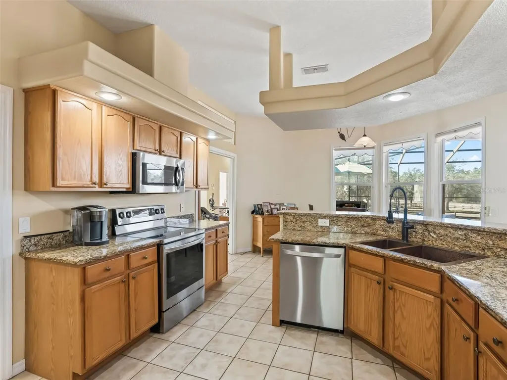 11670 SE 6 Street Williston FL 32696