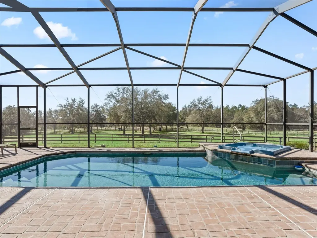 11670 SE 6 Street Williston FL 32696