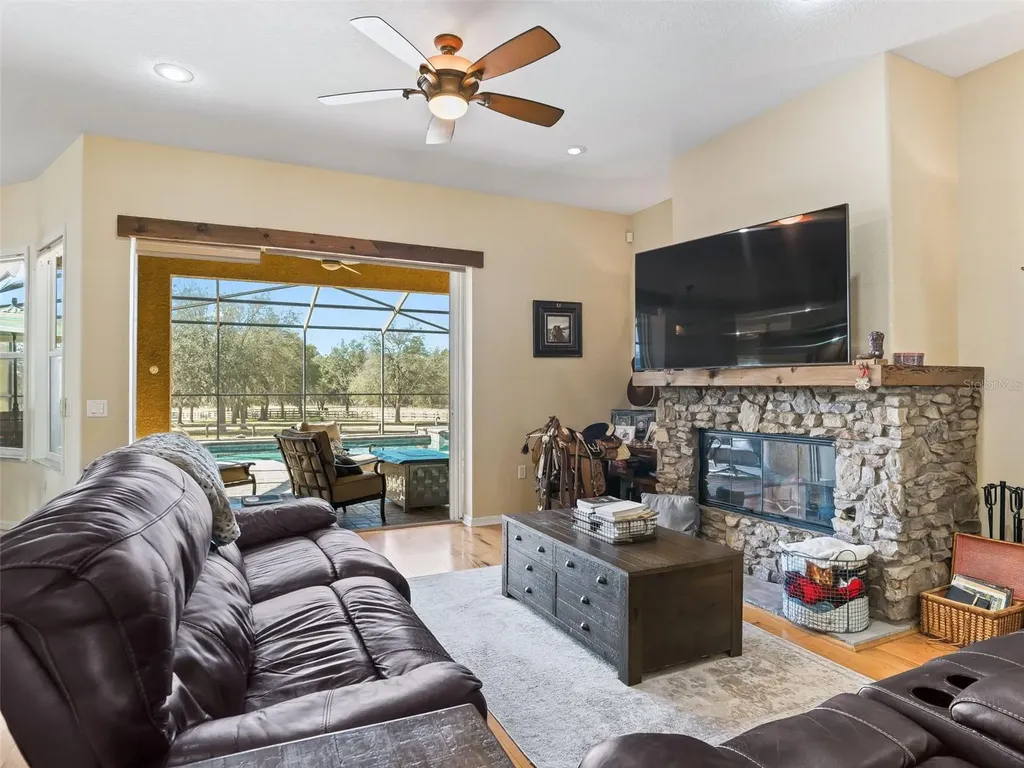 11670 SE 6 Street Williston FL 32696