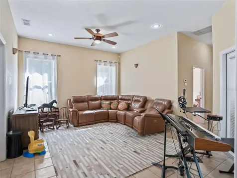 11670 SE 6 Street Williston FL 32696