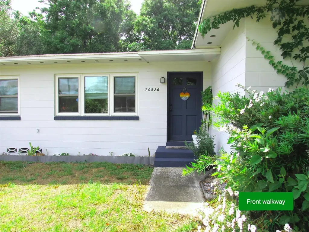 20526 N State Road 121 Alachua FL 32615