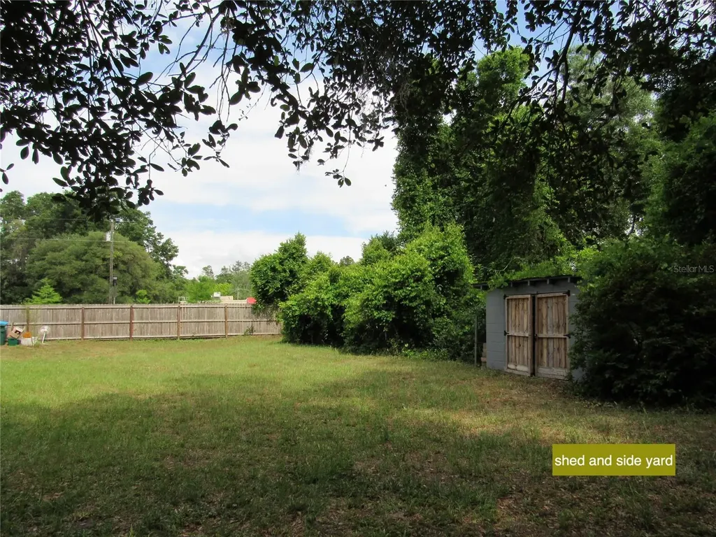 20526 N State Road 121 Alachua FL 32615