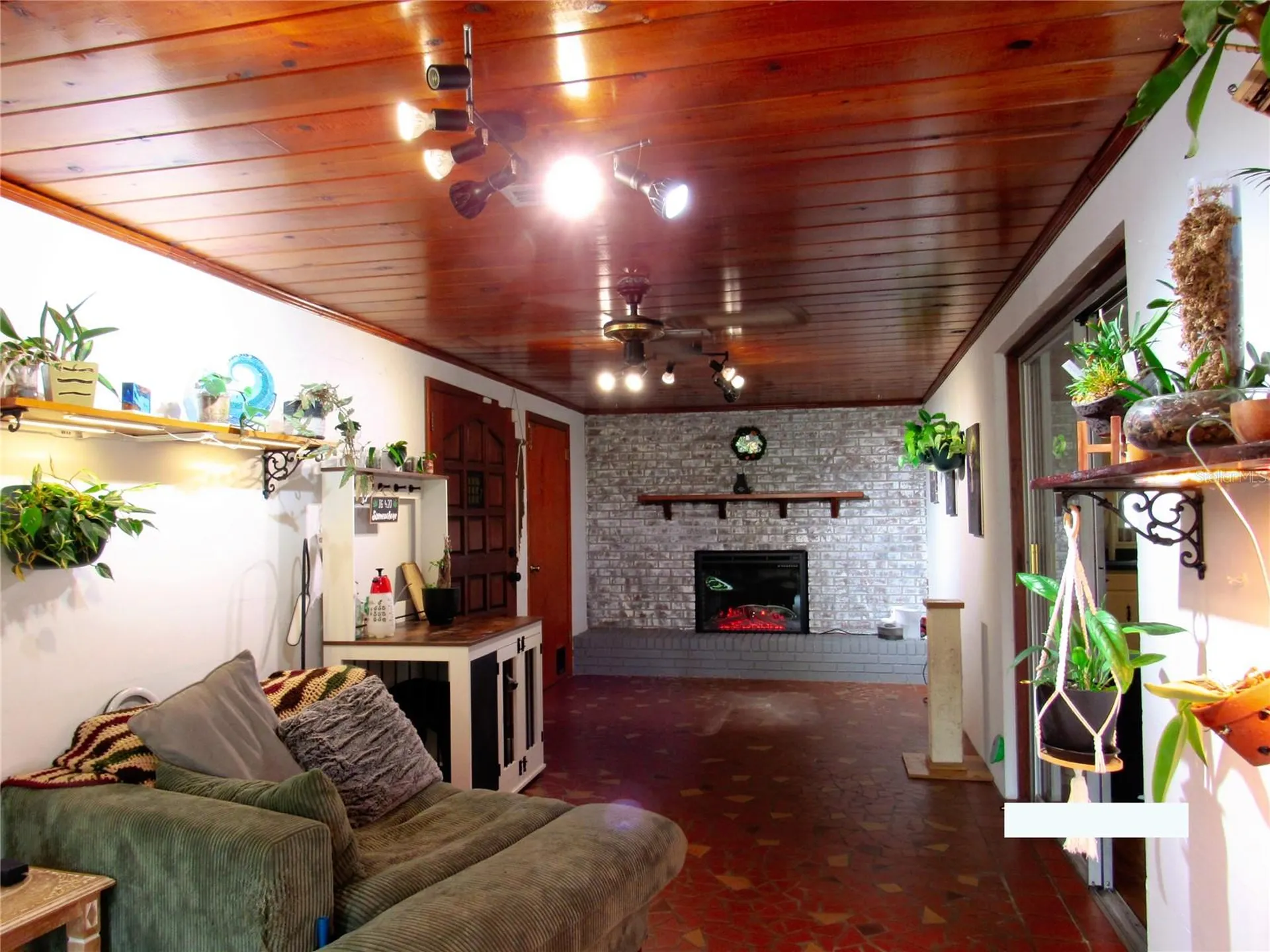 20526 N State Road 121 Alachua FL 32615