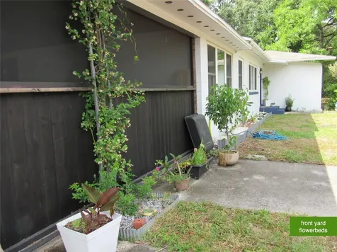 20526 N State Road 121 Alachua FL 32615