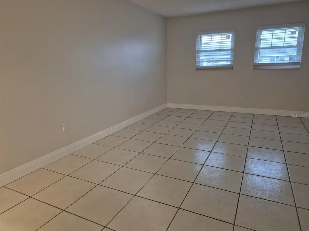 845 Sky Lake Circle Orlando FL 32809