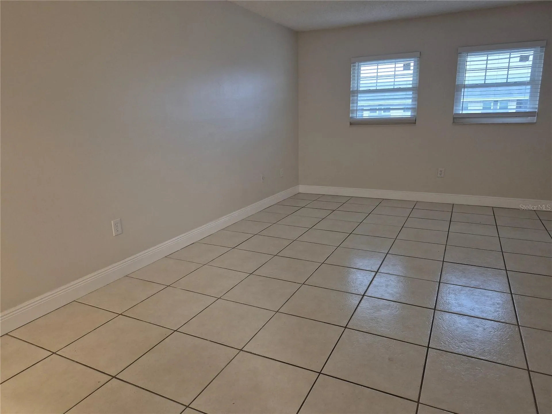 845 Sky Lake Circle Orlando FL 32809
