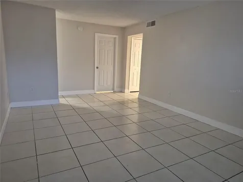 845 Sky Lake Circle Orlando FL 32809