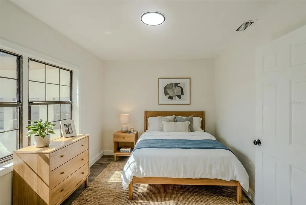 599 Carolina Avenue Fort Myers FL 33905