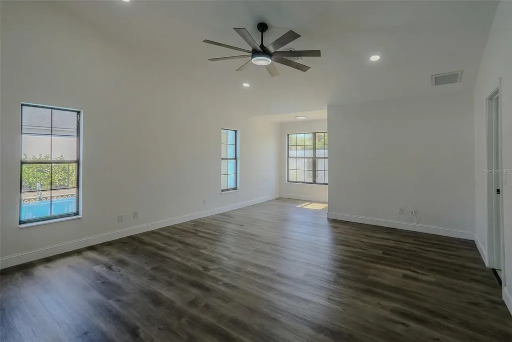 599 Carolina Avenue Fort Myers FL 33905