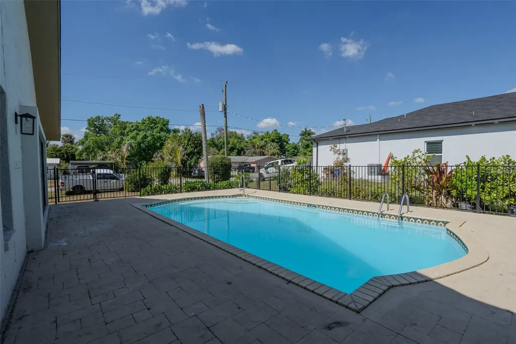 599 Carolina Avenue Fort Myers FL 33905