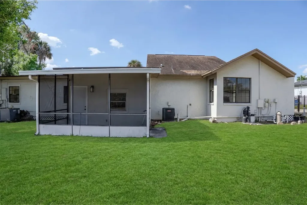 599 Carolina Avenue Fort Myers FL 33905