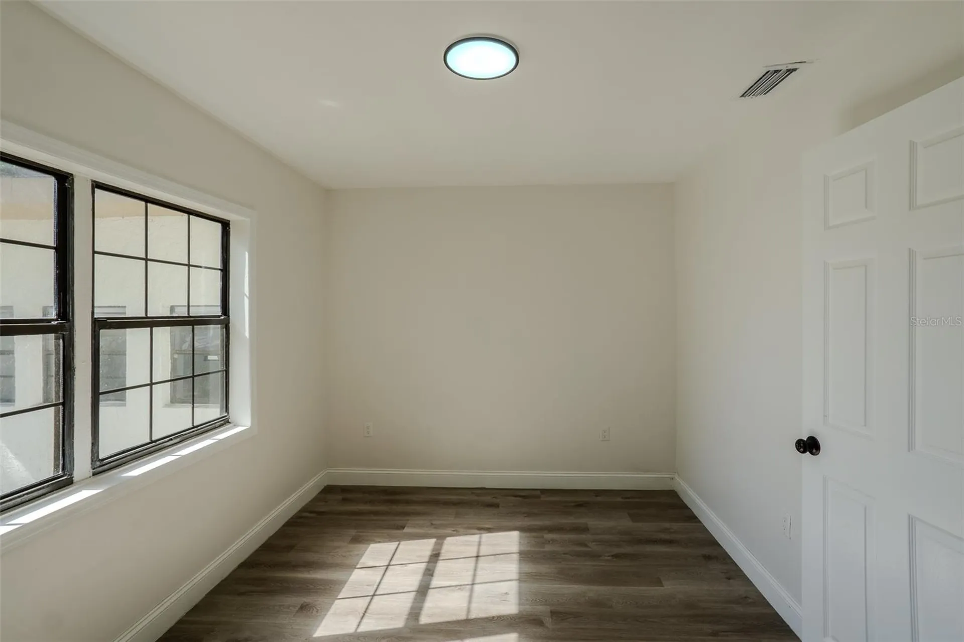 599 Carolina Avenue Fort Myers FL 33905