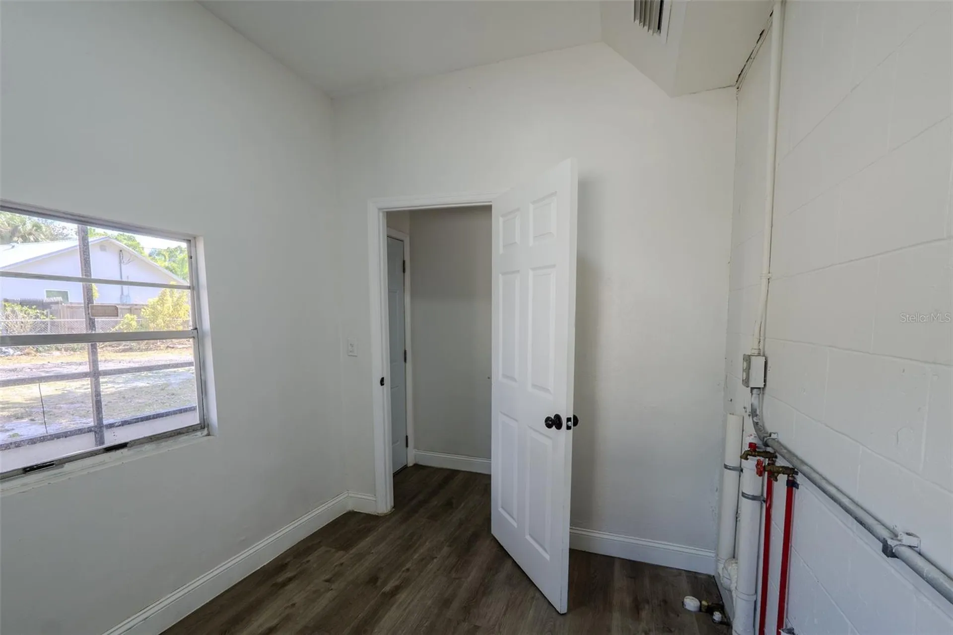 599 Carolina Avenue Fort Myers FL 33905