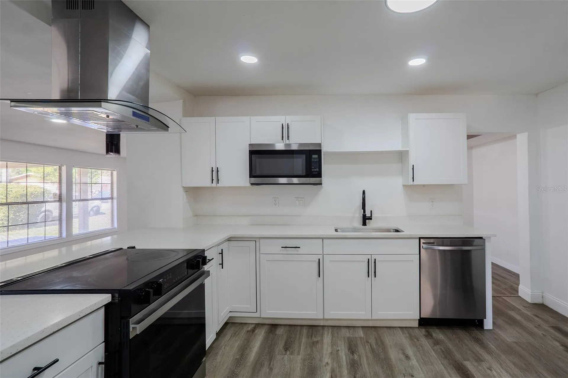 599 Carolina Avenue Fort Myers FL 33905