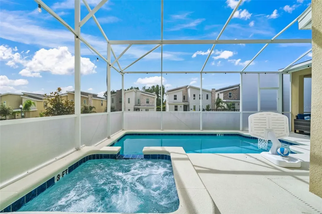 1187 Kingsbarn Street Davenport FL 33896