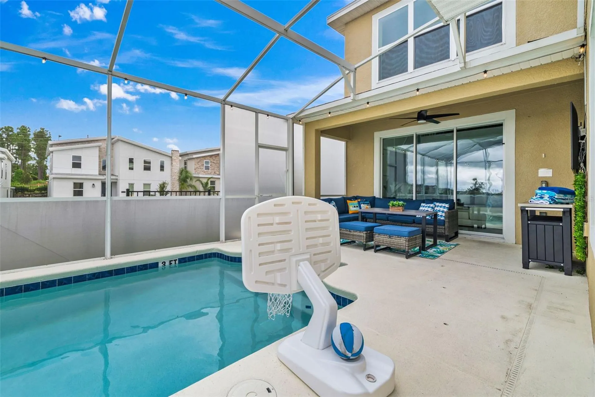 1187 Kingsbarn Street Davenport FL 33896