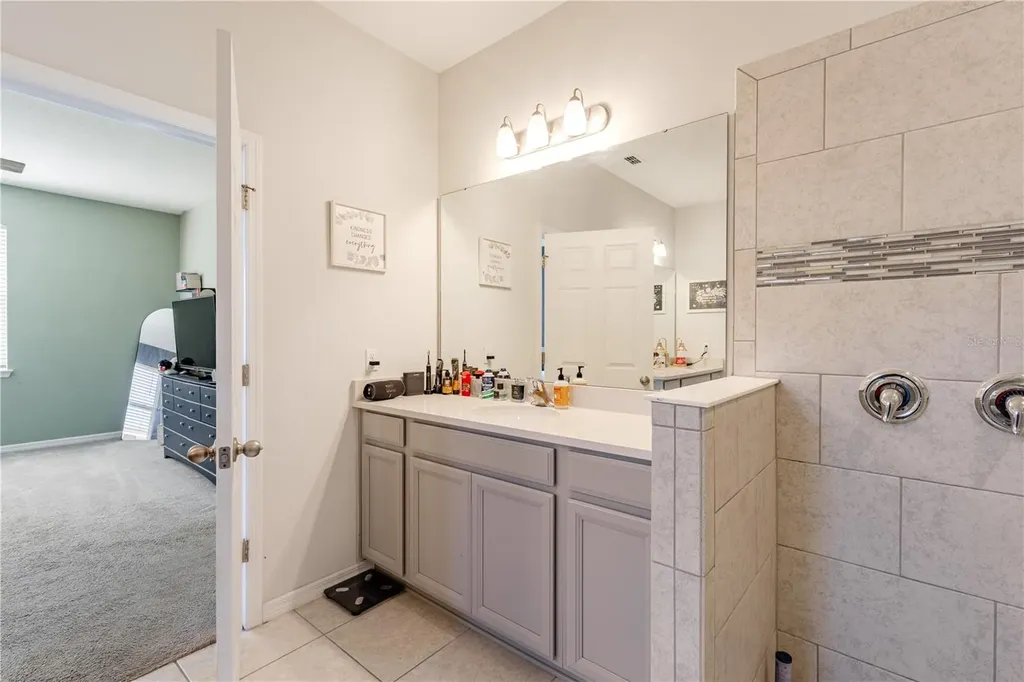 13343 Lake Yale View Loop Grand Island FL 32735