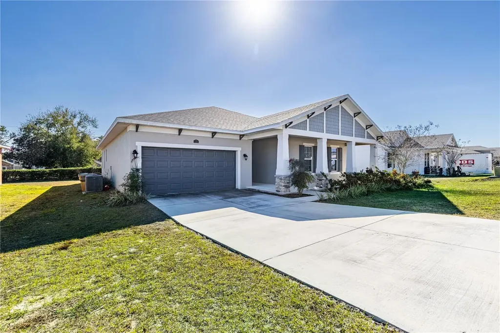 13343 Lake Yale View Loop Grand Island FL 32735