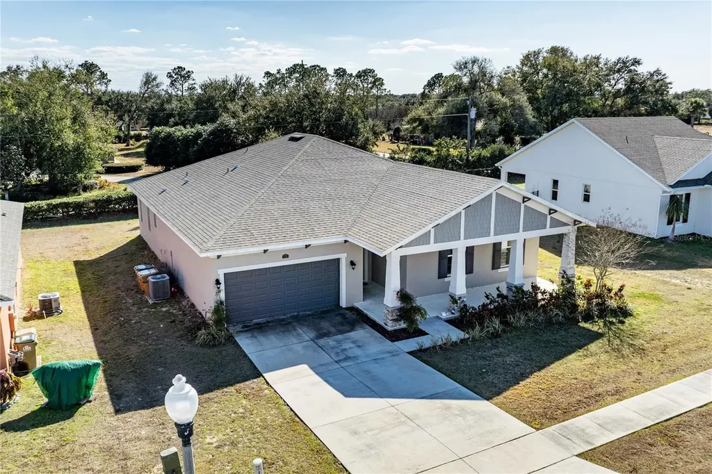 13343 Lake Yale View Loop Grand Island FL 32735