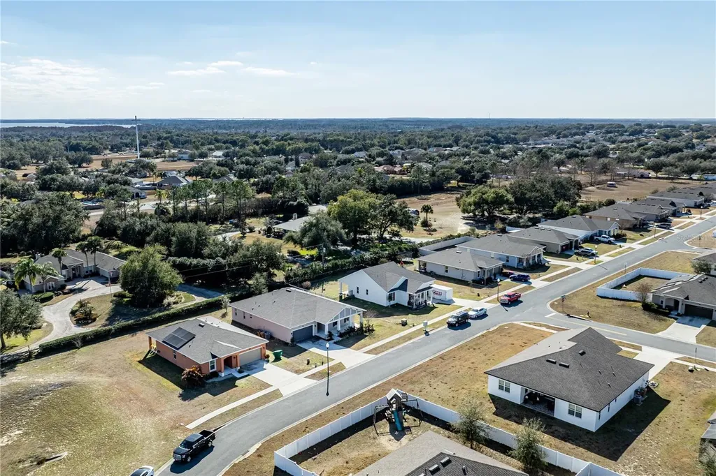 13343 Lake Yale View Loop Grand Island FL 32735