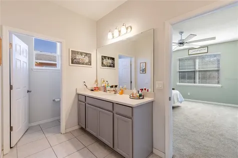13343 Lake Yale View Loop Grand Island FL 32735