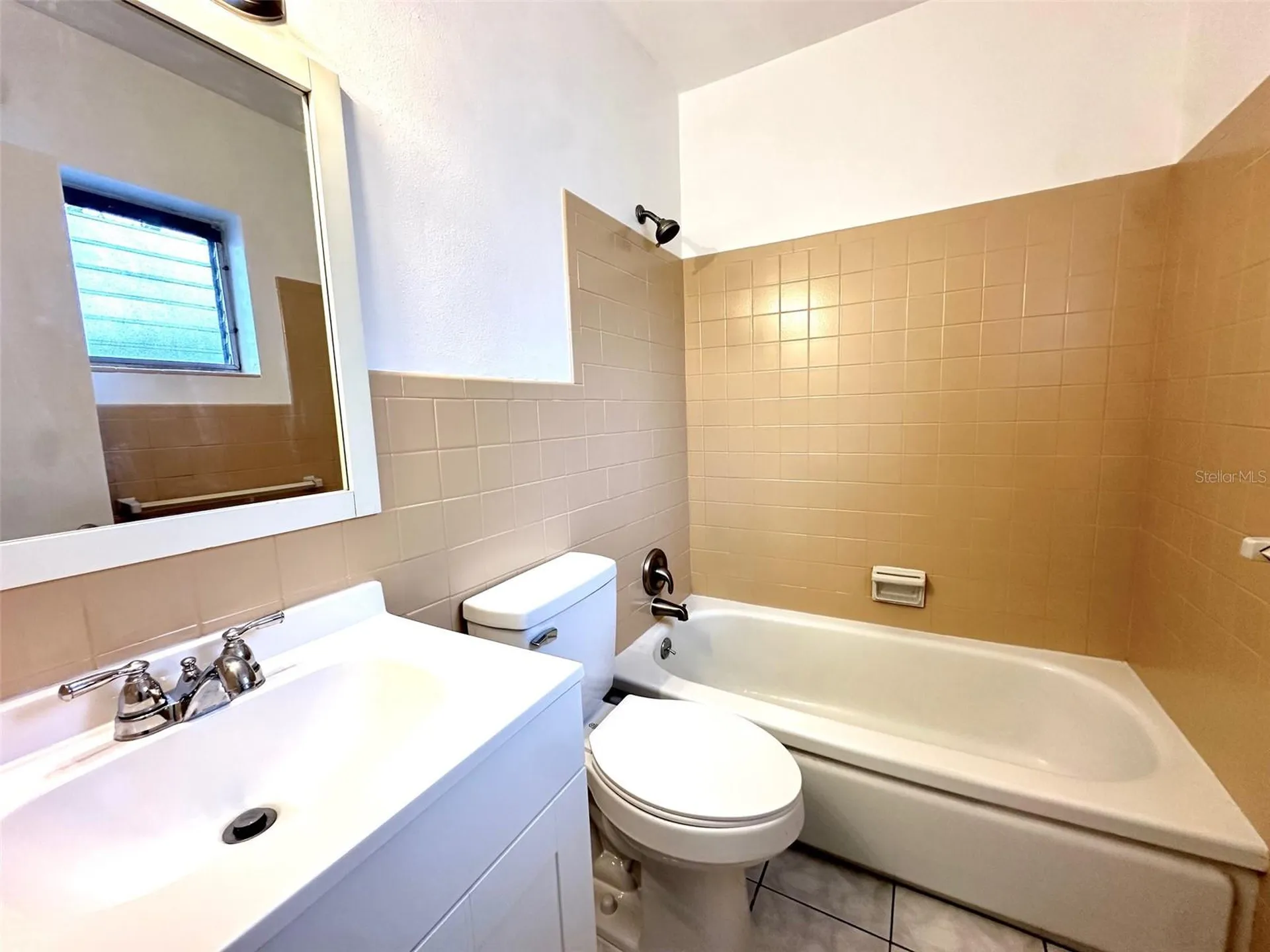 2035 Edgewater Drive Clearwater FL 33755