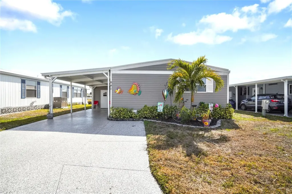 641 Fairmount Drive North Port FL 34287