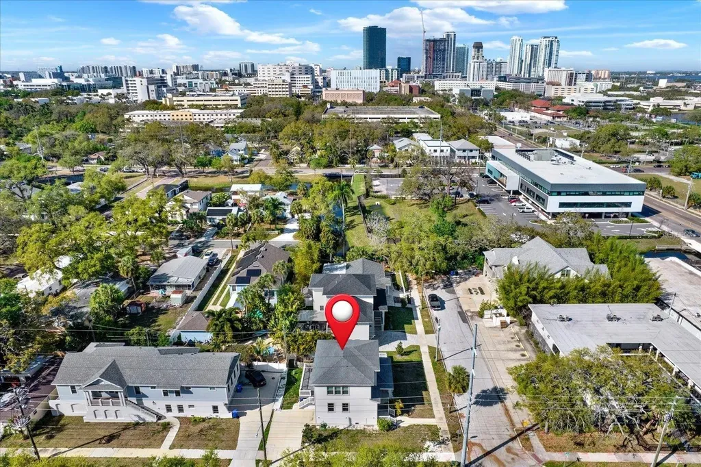 1299 5th Street S St Petersburg FL 33701