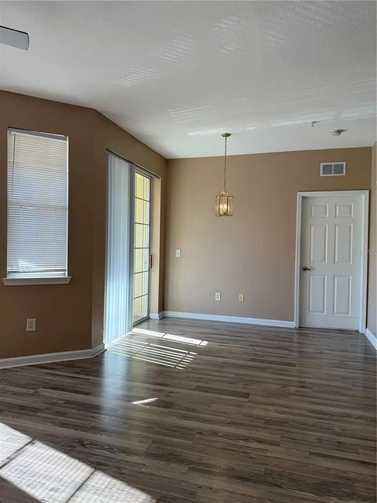 413 Terrace Ridge Circle Davenport FL 33896