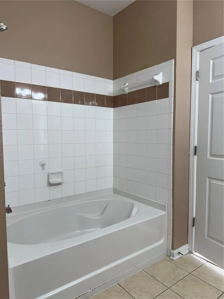 413 Terrace Ridge Circle Davenport FL 33896