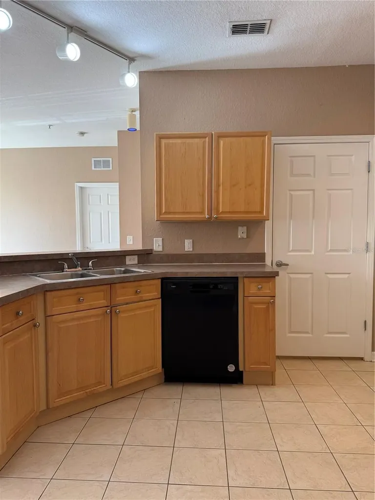 413 Terrace Ridge Circle Davenport FL 33896