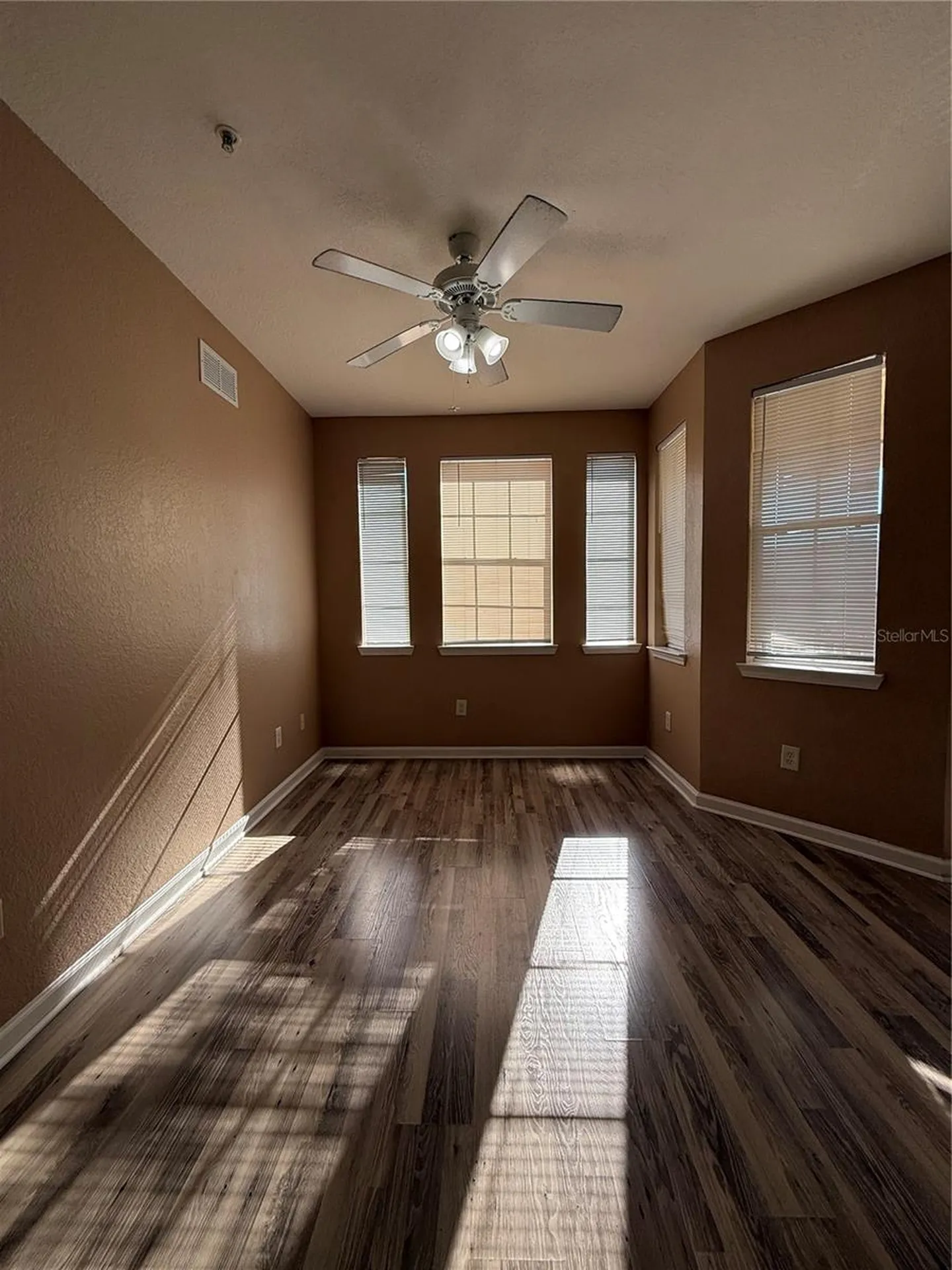 413 Terrace Ridge Circle Davenport FL 33896