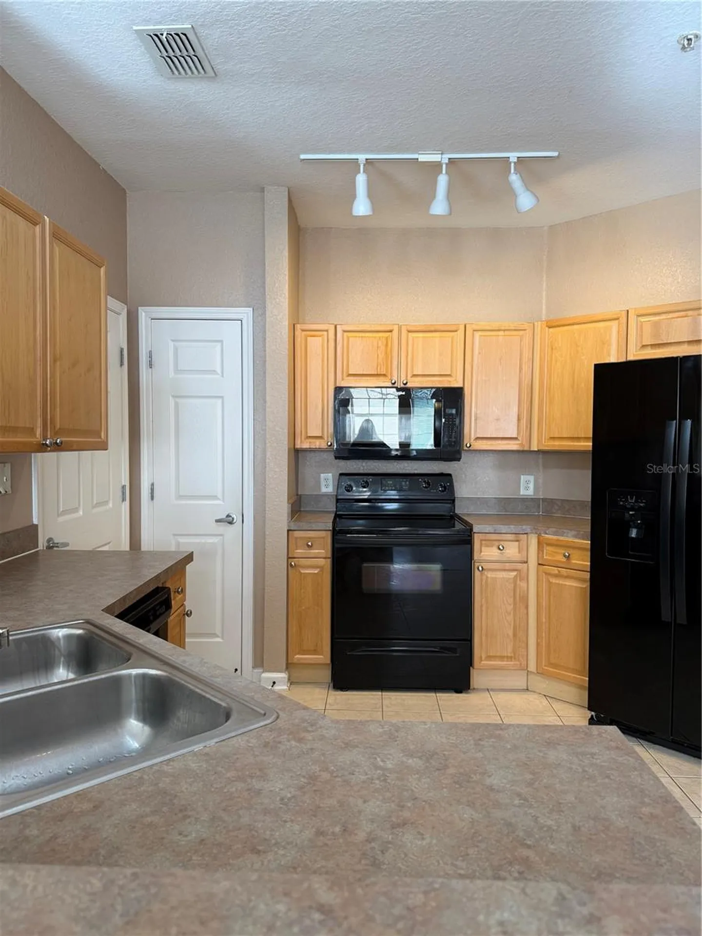 413 Terrace Ridge Circle Davenport FL 33896