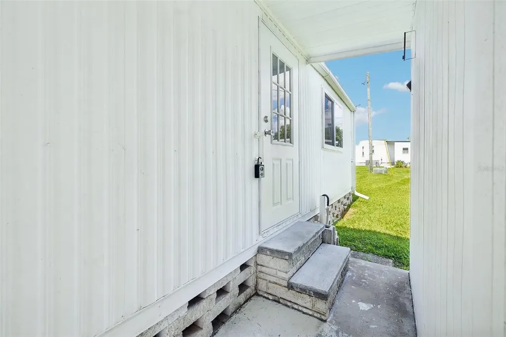 1600 Old Coachman Road Clearwater FL 33765